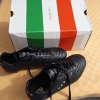 Scarpe da calcio pantofola d'oro