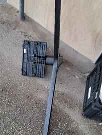 supporto per televisione