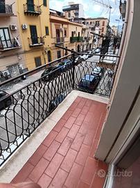 2 LOCALI A PALERMO