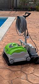 Robot pulizia Piscina