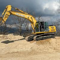 Escavatore NEW HOLLAND E245