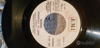 45 giri vintage Jukebox Queen Spmebody to love