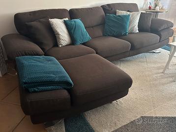 Divano PoltroneSofà 3 posti 450€ trattabili