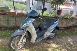 Peugeot Geopolis 250