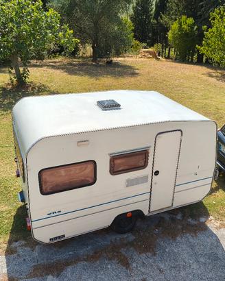 roulotte, caravan elnagh 