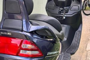 Suzuky burgman AN 400