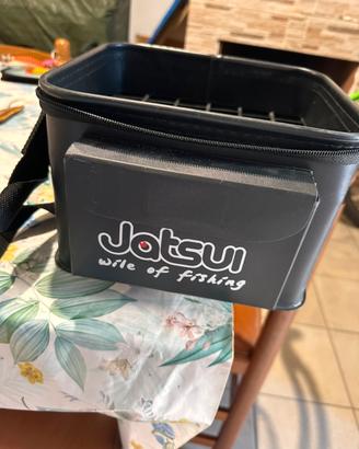 Borsa in eva da pesca marca Jatsui