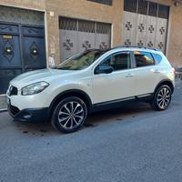 Nissan Qashqai 1.5 dci full optional 