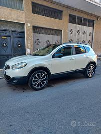 Nissan Qashqai 1.5 dci full optional 