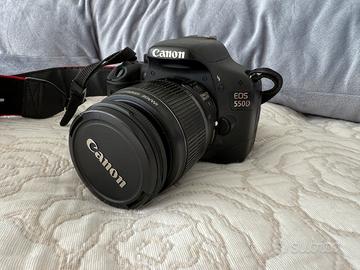 Canon EOS 550D + obiettivo EF-S 18-55mm IS