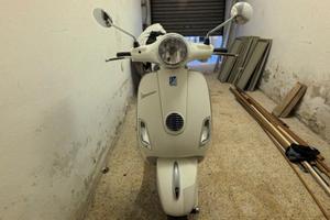 Vespa LX50 2T