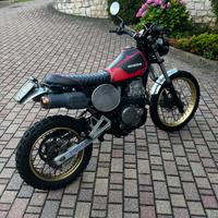 Honda NX 650 Dominator Scrambler