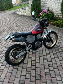 Honda NX 650 Dominator Scrambler