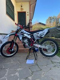 Suzuki rmz 250