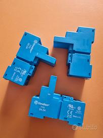 Zoccolo per relè finder