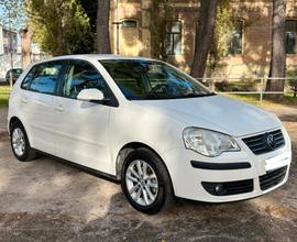 Volkswagen Polo 1.4i GPL