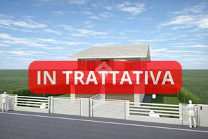 4 LOCALI A ASOLA
