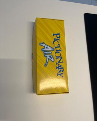 Pictionary Air