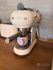 Smeg macchina da caffè espresso manuale 50’s style