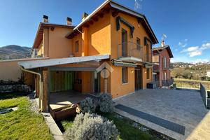 VILLA A SCHIERA D'ANGOLO A VALDAGNO