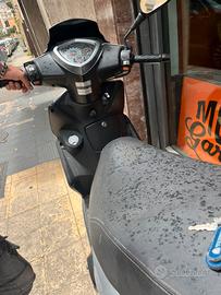 Motorino cv50 kymco agility