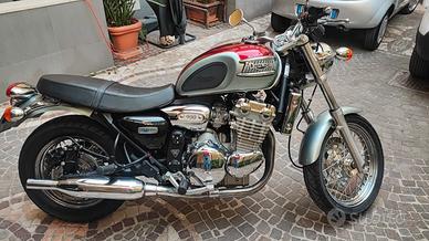 Eventualmente permuto Triumph Thunderbird - 2001