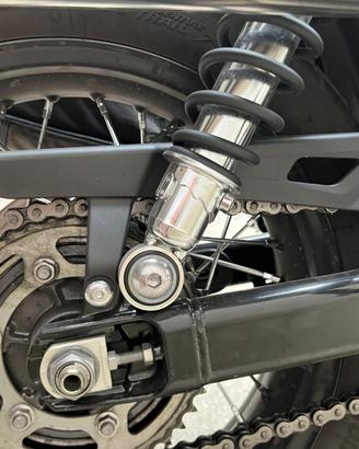 Paracatena nero originale triumph scrambler
