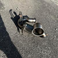 Downpipe con catalizzatore 200celle