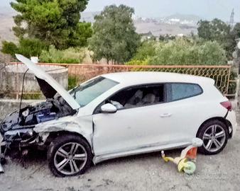 Auto incidentata