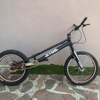 Bici trial Jitsie