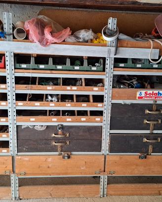 scaffalatura per furgone 