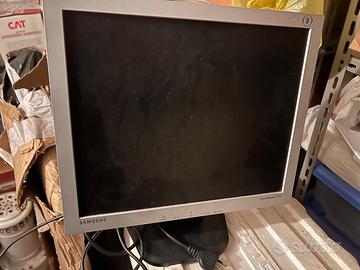 Monitor 17" Samsung SyncMaster 710V