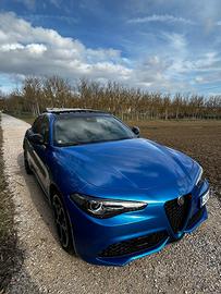 alfa romeo giulia 2.2 210CV VELOCE