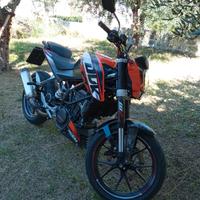 KTM Duke 125
