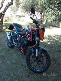 KTM Duke 125