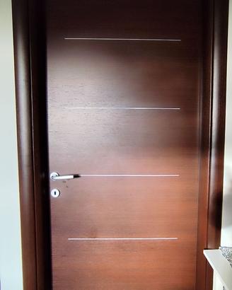 Porta in legno per interni