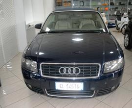 AUDI A4 2ª serie - 2005