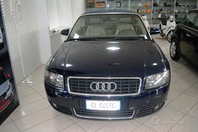 AUDI A4 2ª serie - 2005