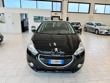 Peugeot 208 PureTech 82 5 porte Access