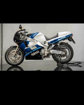 Yamaha FZR 1000 Genesis EXUP 1990