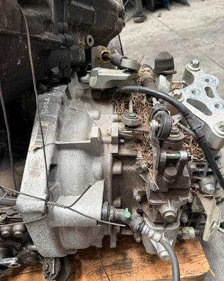 Cambio 6m 500L 199b5000 2016 39000km