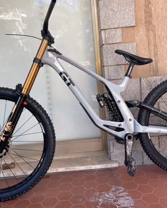 Gt fury 2025 tg M