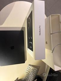 MacBook Pro 16’’ M3 Pro- 18GB RAM- BATTERIA 94%