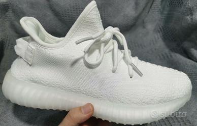 Yeezy Boost 350 V2 'Triple White / Cream 42