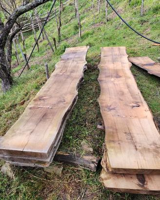 Tavole in legno di castagno
