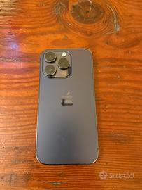 Iphone 14 Pro schermo danneggiato