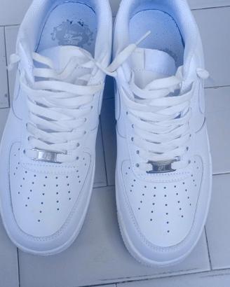Nike air force leggi bene 