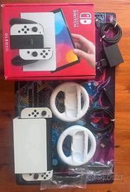Nintendo Switch OLED - Completa di Tutti gli Acces