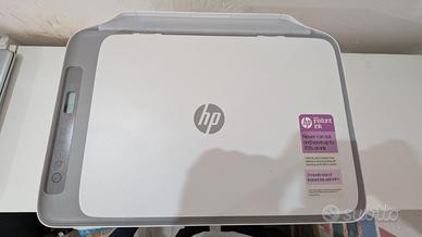 stampante HP multifunzione deskjet 2820e