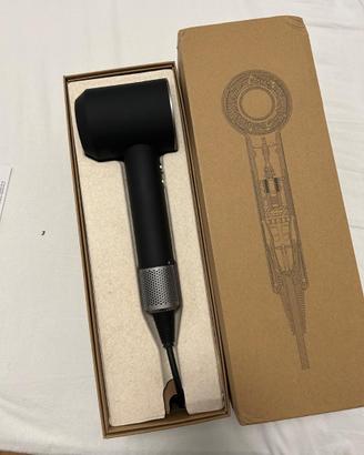 Dyson HD08